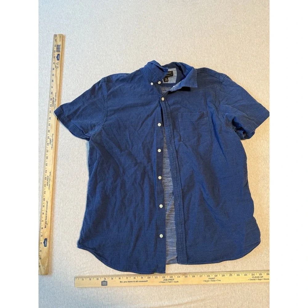 Banana Republic Men's Xl Blues W White Dots Short Sleeve Button Up Shirt